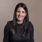 Luciana  Caravedo